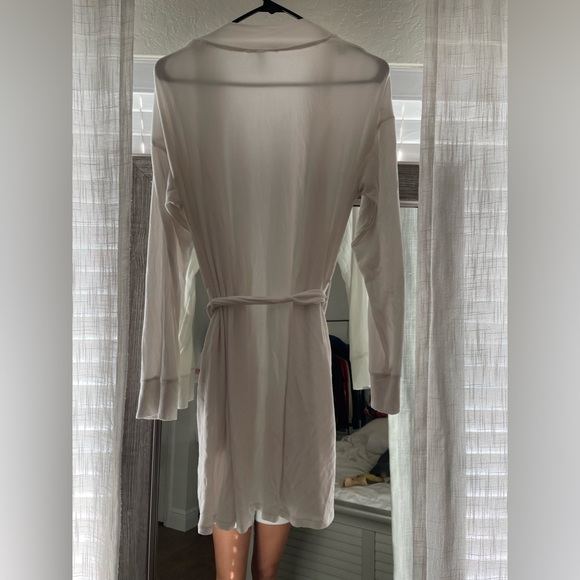 SKIMS Soft Lounge Robe - Picture 5 of 5